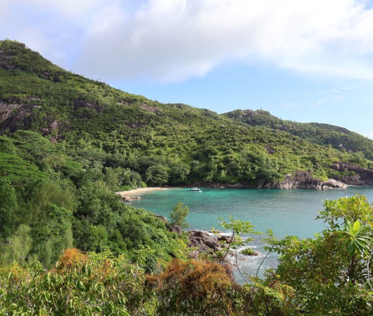 Anse Major Trail